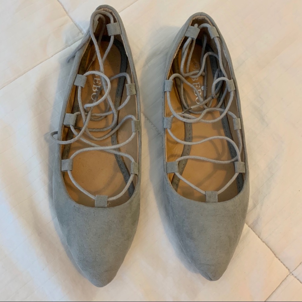Pointed lace up flats